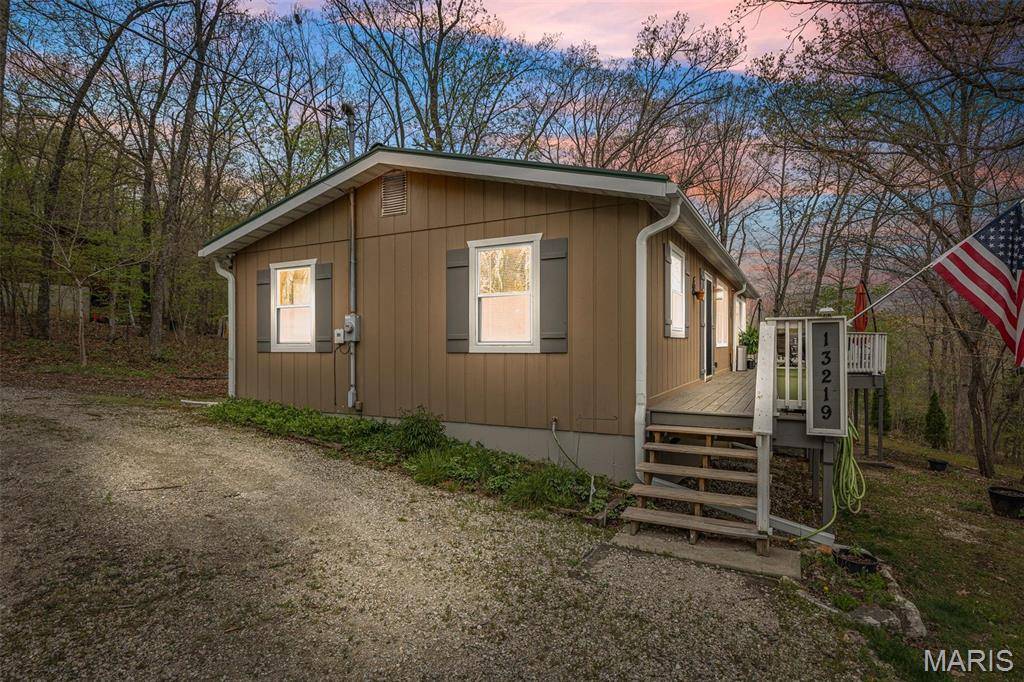 Ste Genevieve, MO 63670,13219 Apache Point Dr.