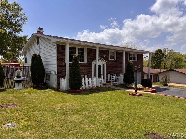 Crystal City, MO 63019,11 Heather CT