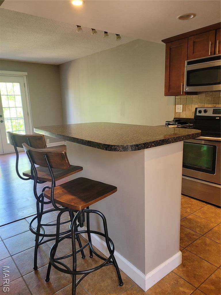 Creve Coeur, MO 63141,12859 Town And Four DR #12859