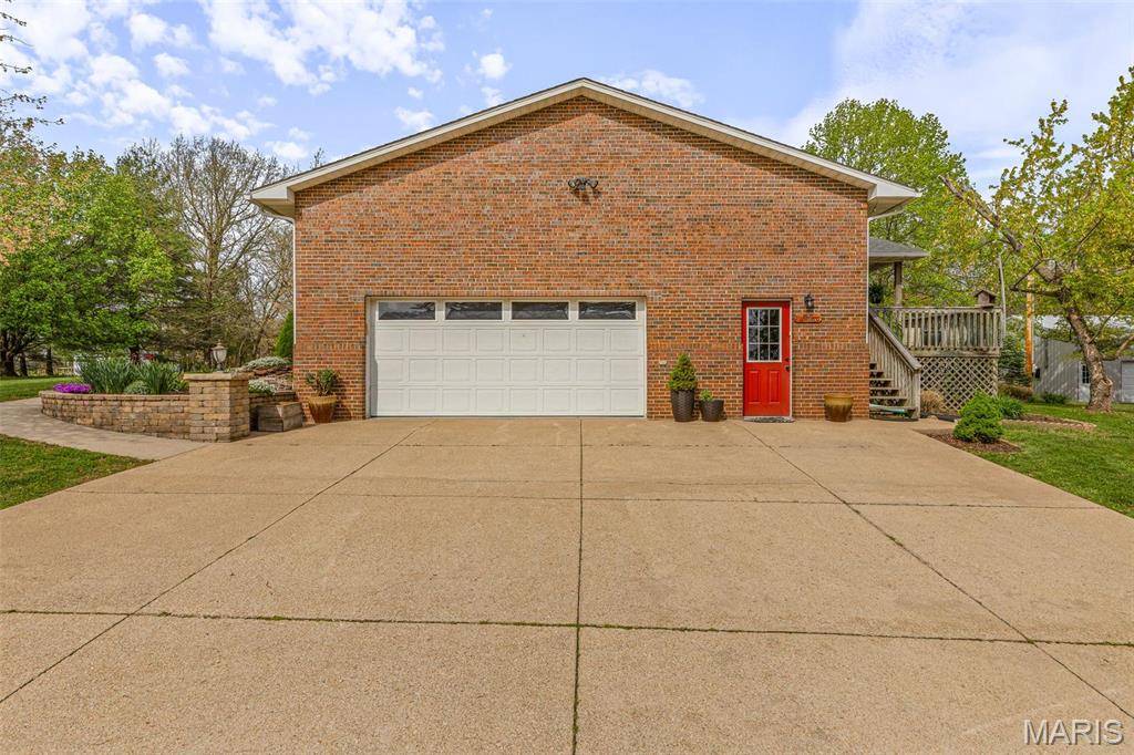 Farmington, MO 63640,8051 Dorlac RD
