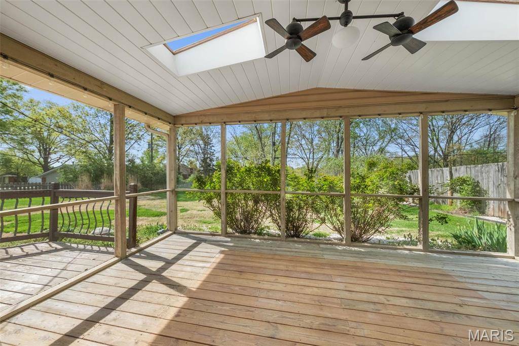Ballwin, MO 63011,419 Breezewood DR