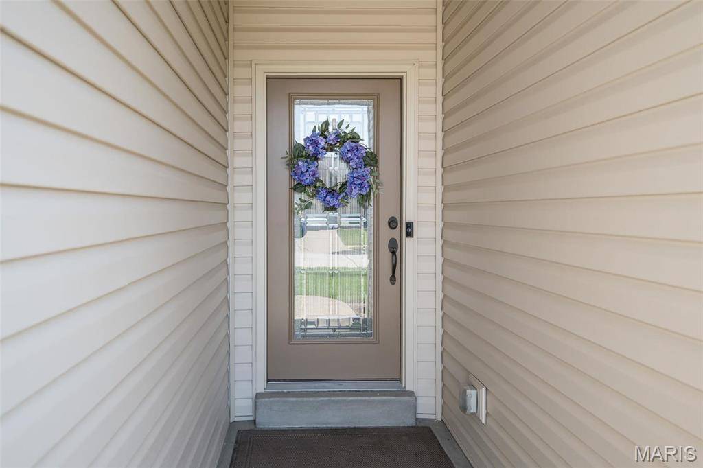 St Peters, MO 63376,1533 Woodside Hills DR