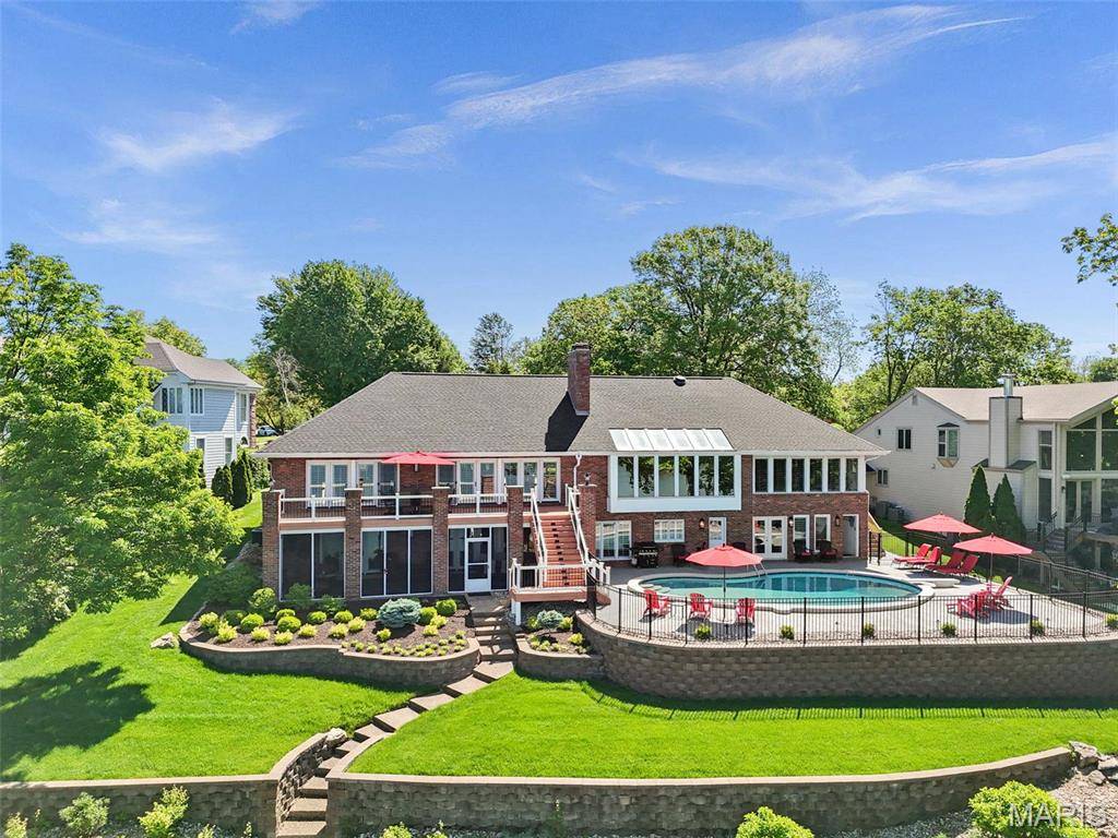 Lake St Louis, MO 63367,27 Lake Forest CIR