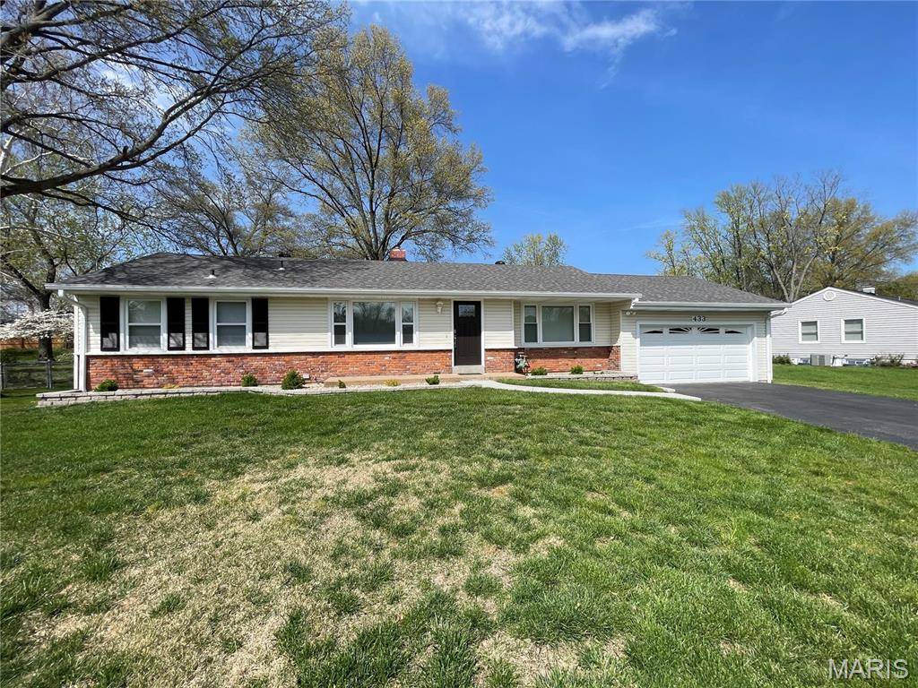 Ballwin, MO 63021,433 Essen LN