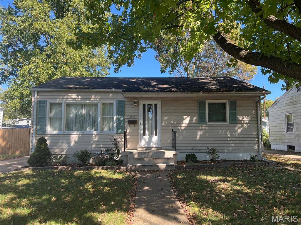 Granite City, IL 62040,1717 Spring AVE