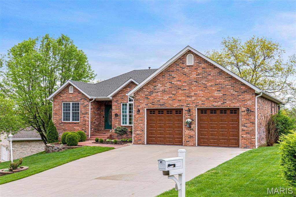 Godfrey, IL 62035,26349 Lakeview TER