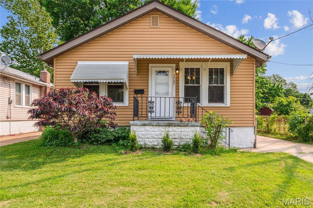 St Louis, MO 63125,3707 Risch AVE