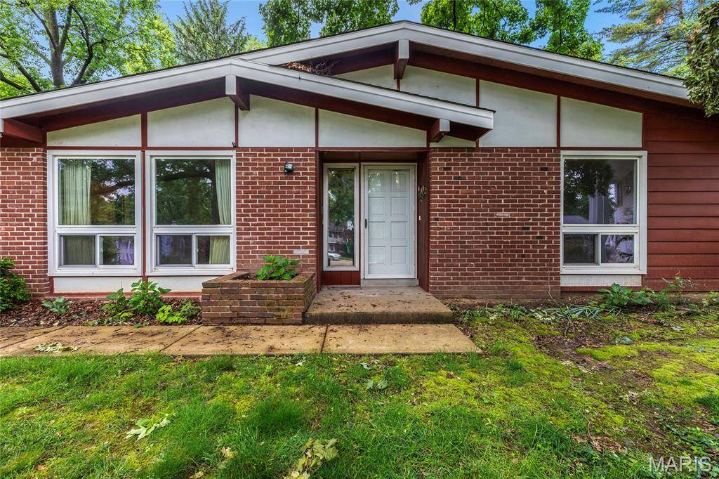 Chesterfield, MO 63017,198 River Bend CIR