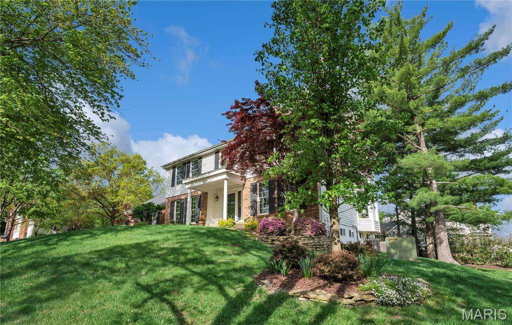 St Louis, MO 63122,141 Greenbriar Estates DR