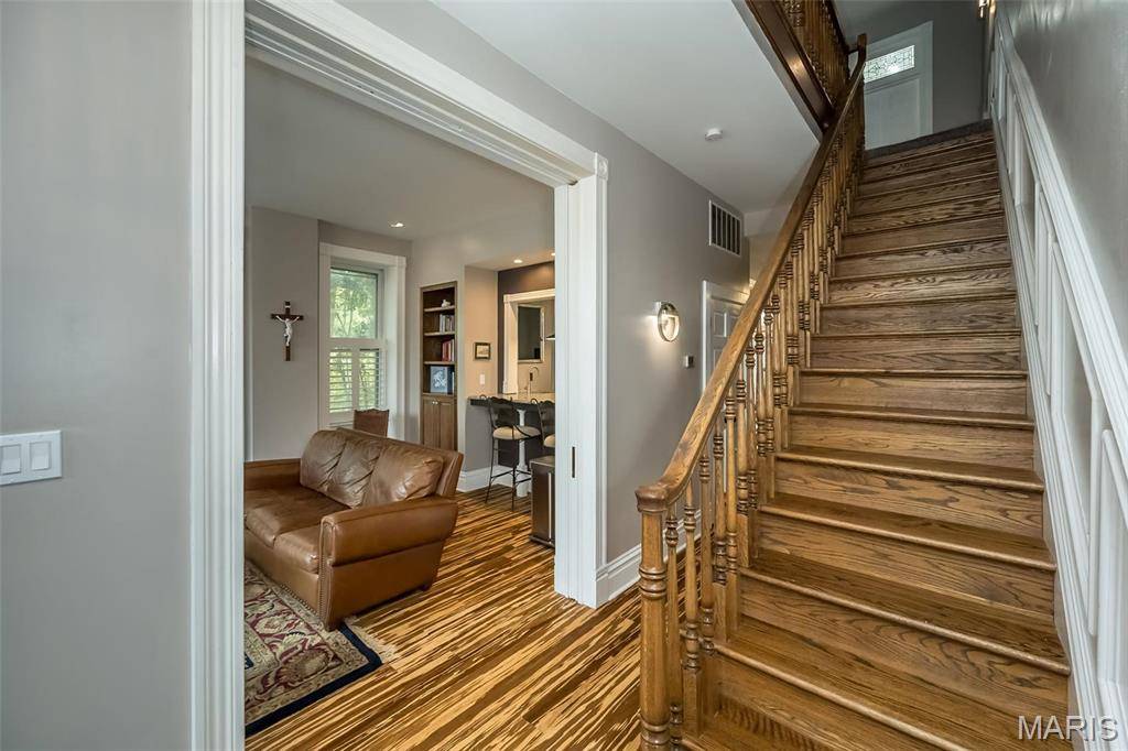 St Louis, MO 63104,1537 Vail PL