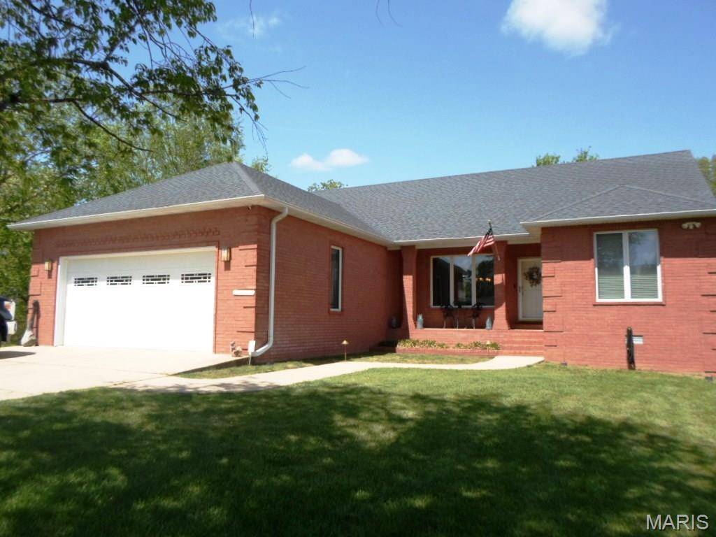 Poplar Bluff, MO 63901,3001 Charlton LN