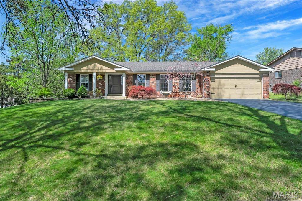 Chesterfield, MO 63017,1513 Royal Crest CT