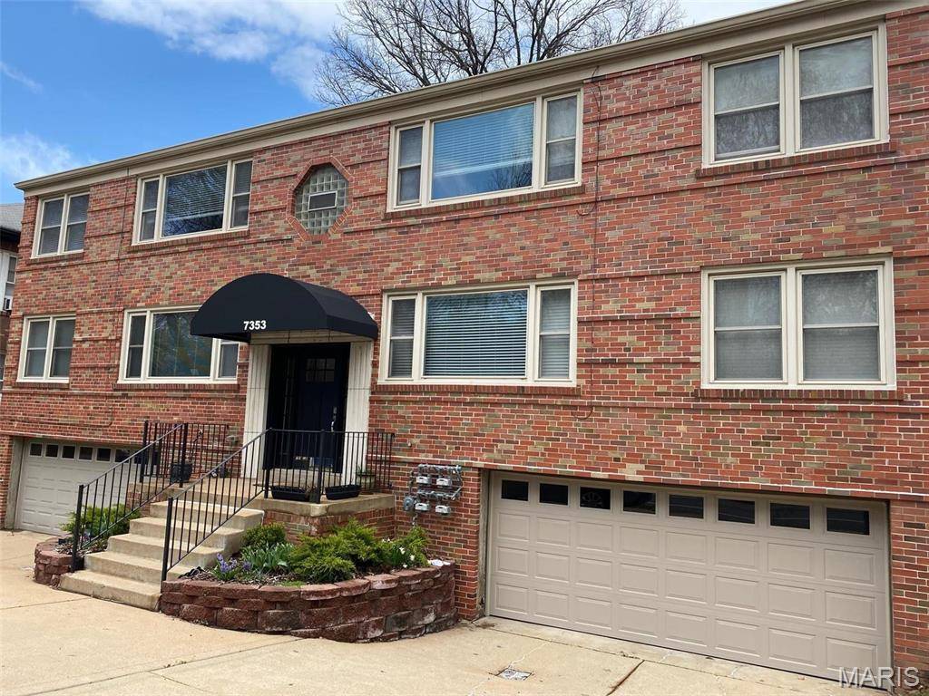 University City, MO 63130,7353 Delmar BLVD #2E
