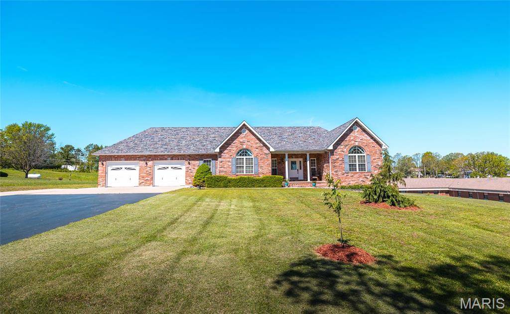 Dixon, MO 65459,402 Old Y RD