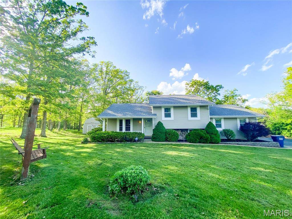 Warrenton, MO 63383,19113 Bent Oak DR