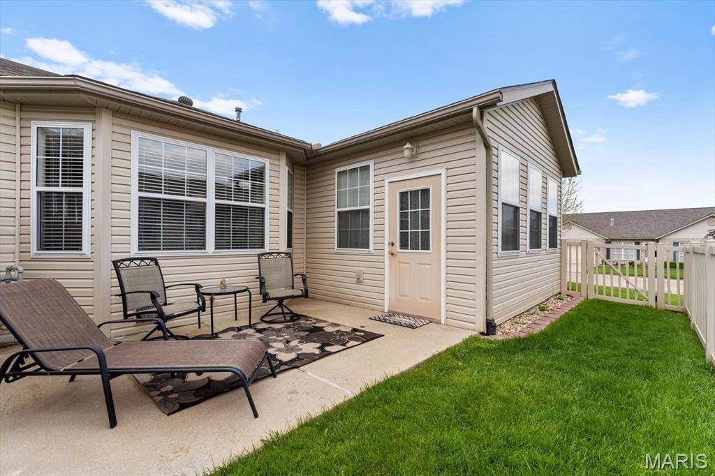 Smithton, IL 62285,5711 Benford Ridge