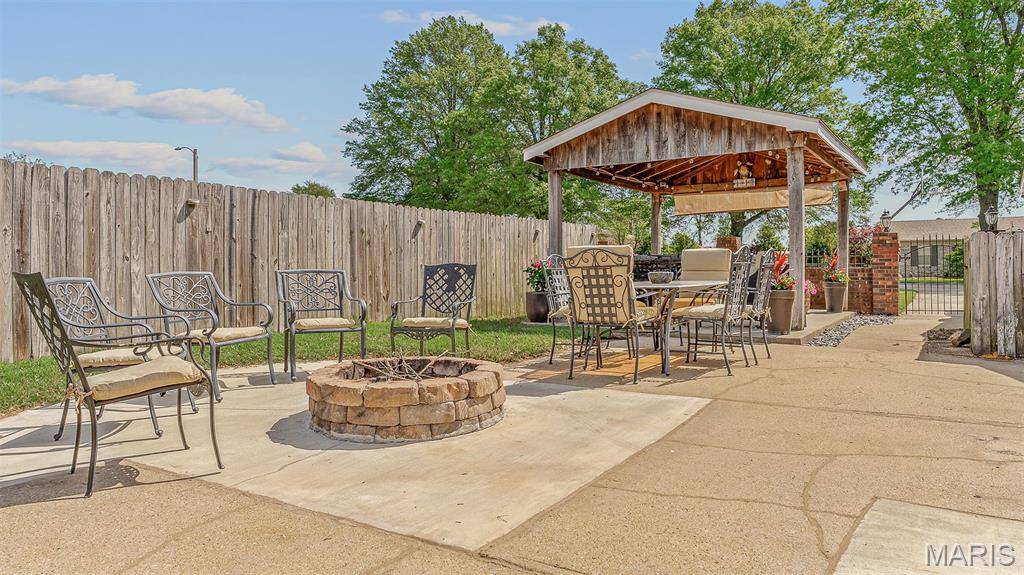 Kennett, MO 63857,2216 Holly AVE