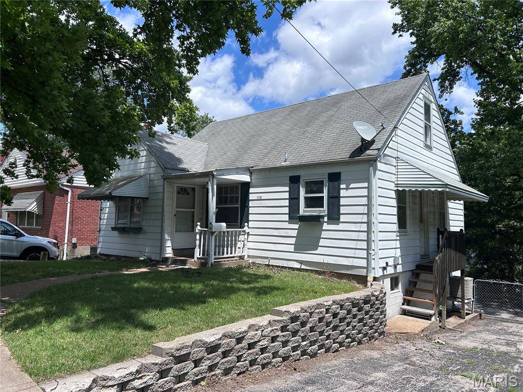 Ferguson, MO 63135,440 N Elizabeth AVE