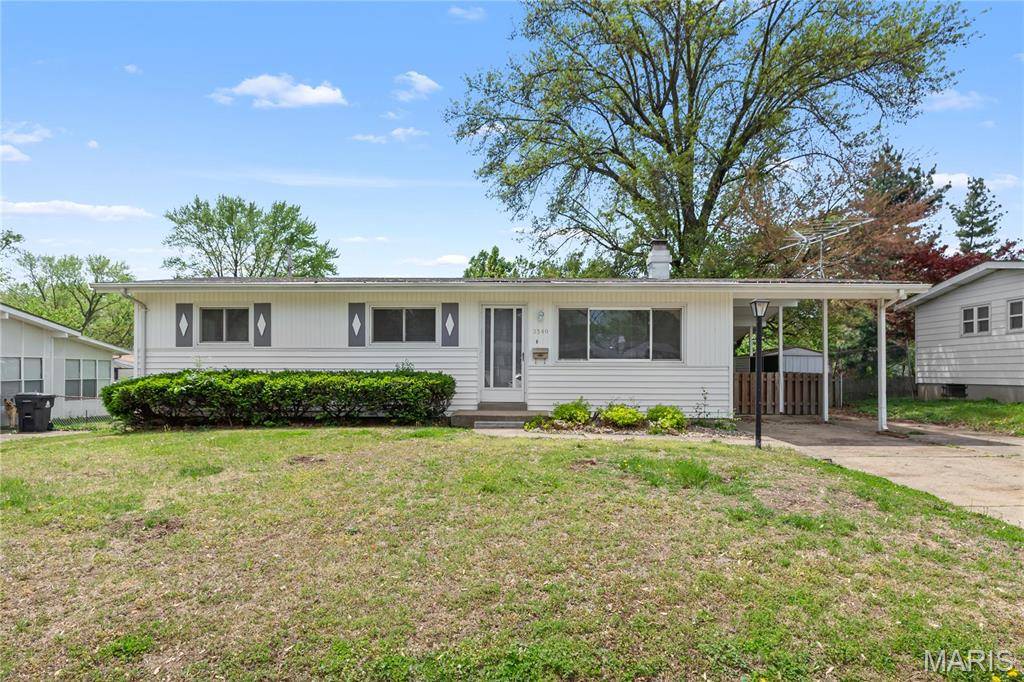 Florissant, MO 63031,2340 Flamingo DR