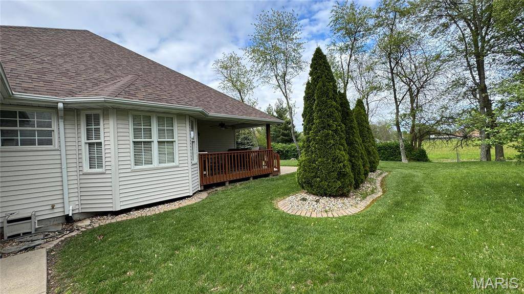 Staunton, IL 62088,723 Stonecreek DR
