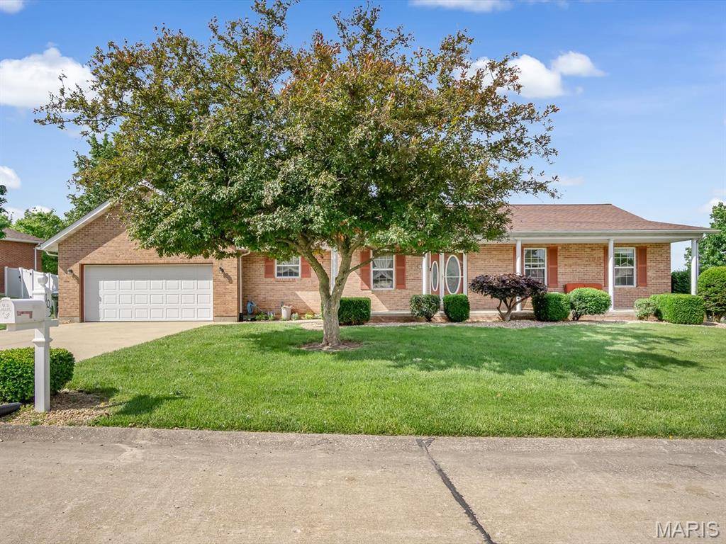Columbia, IL 62236,103 N Riebeling ST
