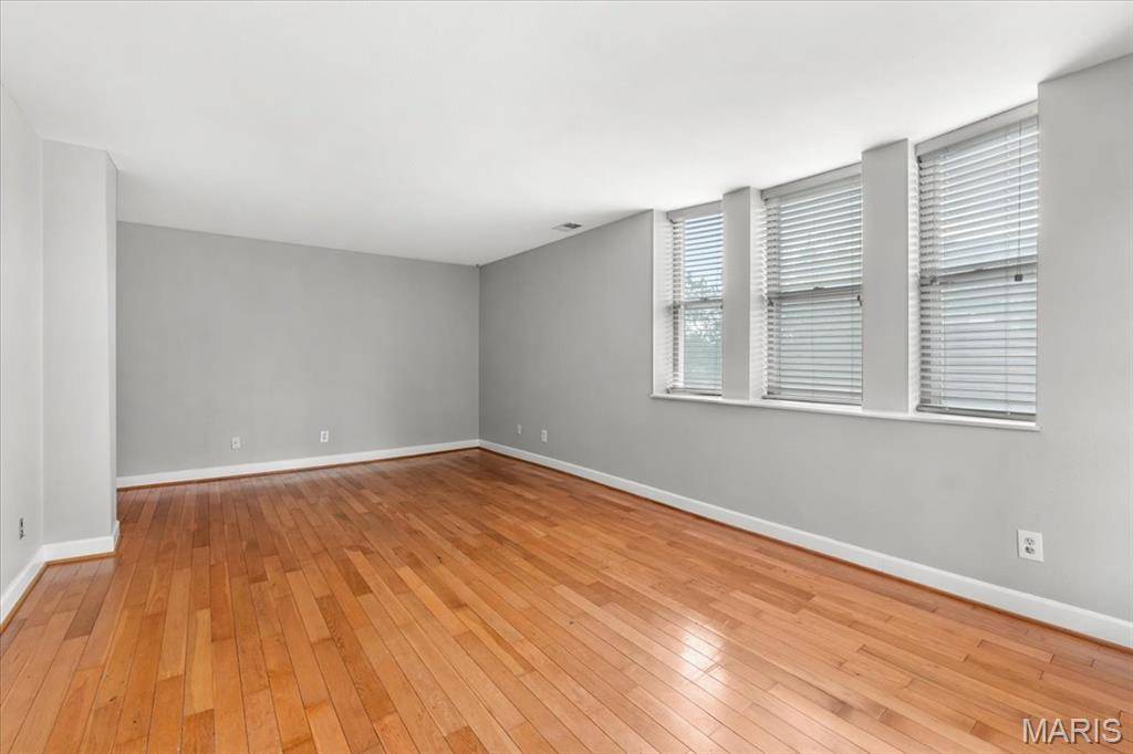 St Louis, MO 63112,5630 Pershing AVE #40