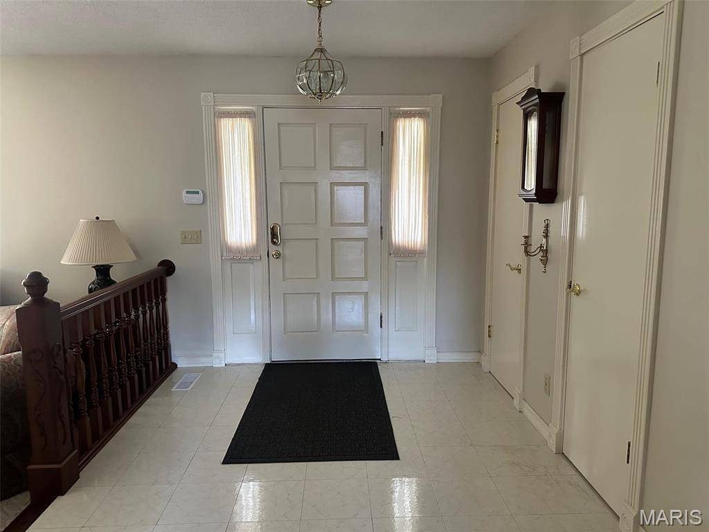 Sikeston, MO 63801,109 Link DR