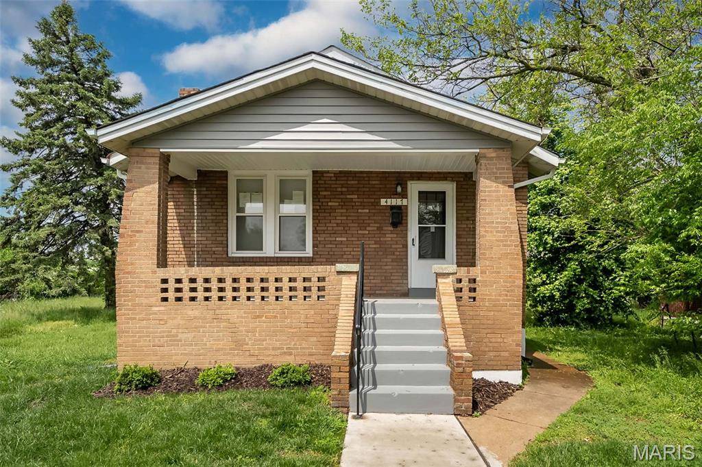 St Louis, MO 63121,4117 Ravenwood AVE