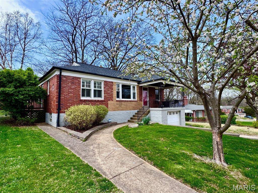 St Louis, MO 63119,1521 Blue Bell LN