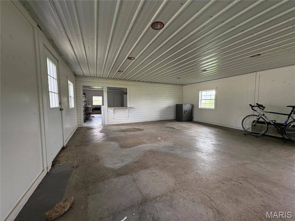 Ellsinore, MO 63937,49 Carter 239