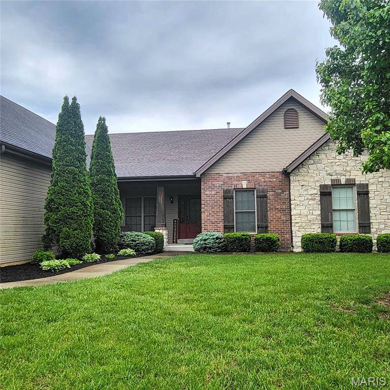Caseyville, IL 62232,187 Forest Oaks DR