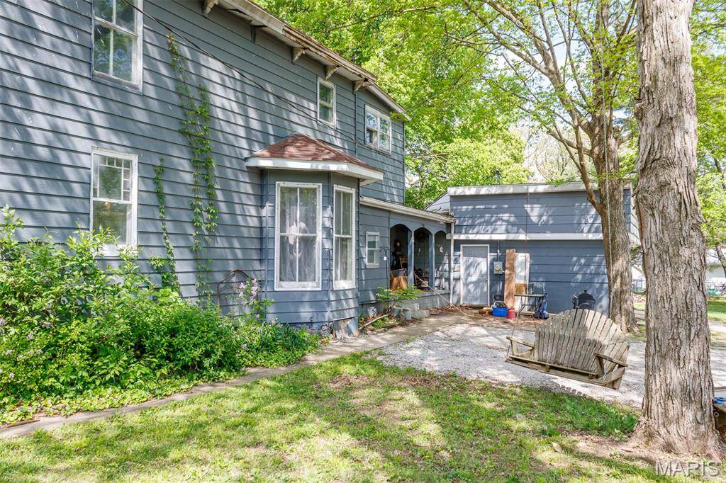 Hillsboro, IL 62049,425 Rountree ST