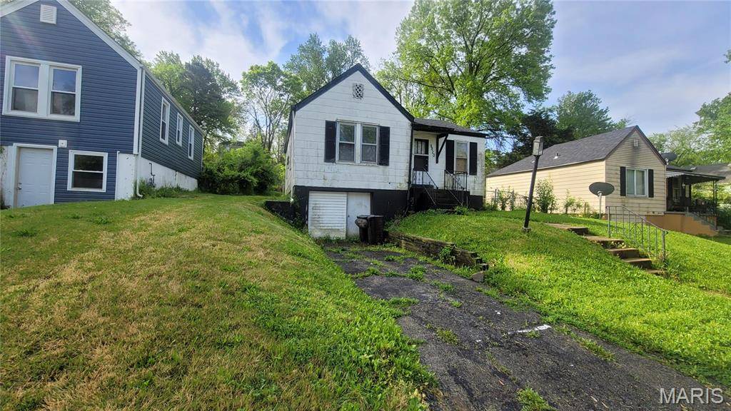 St Louis, MO 63136,8820 Eichler PL