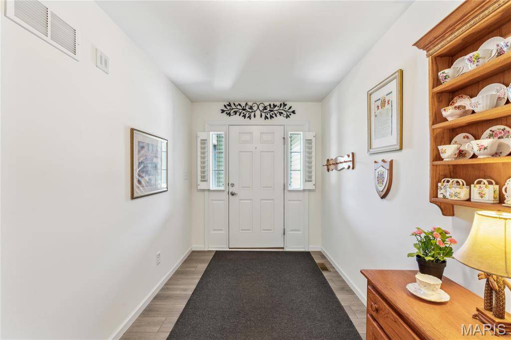 Eureka, MO 63025,5120 Eagle Wing CT