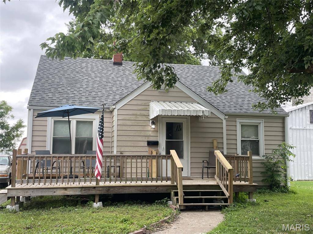 Trenton, IL 62293,308 S Cedar ST