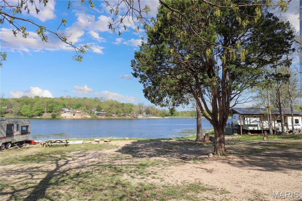 Bonne Terre, MO 63628,6709 Lakeshore DR