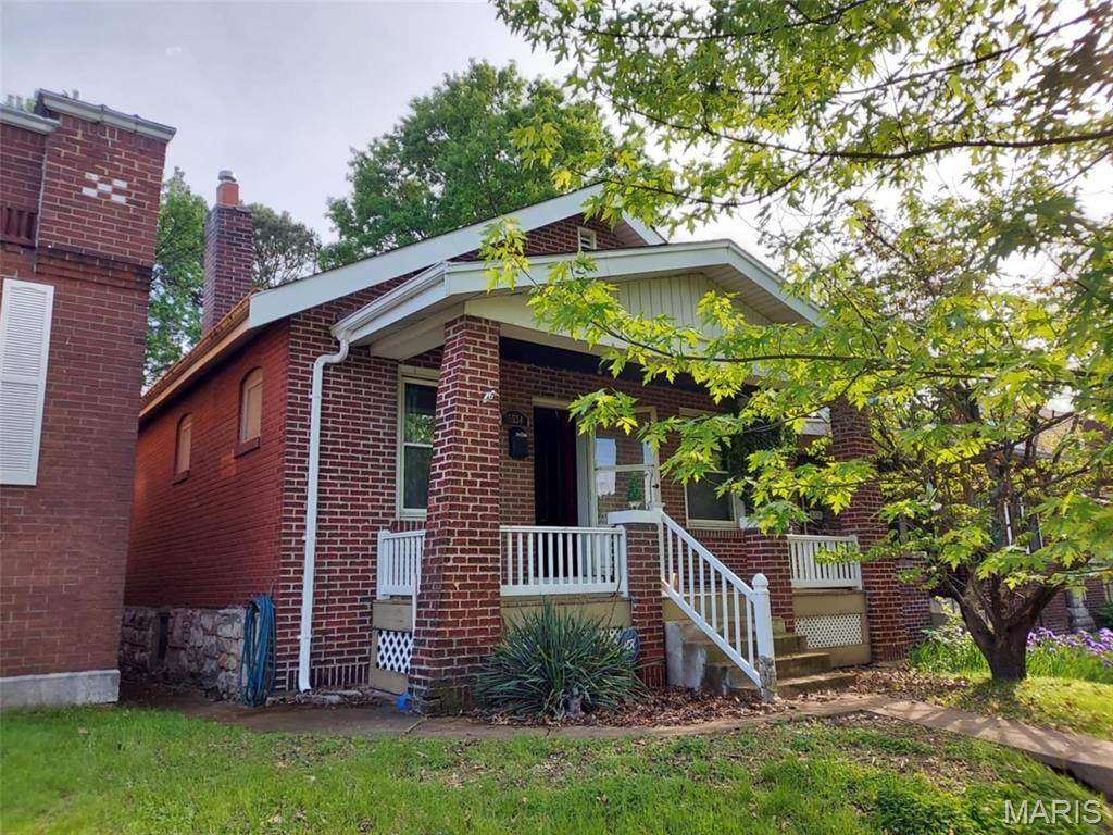 St Louis, MO 63109,5534 Devonshire AVE