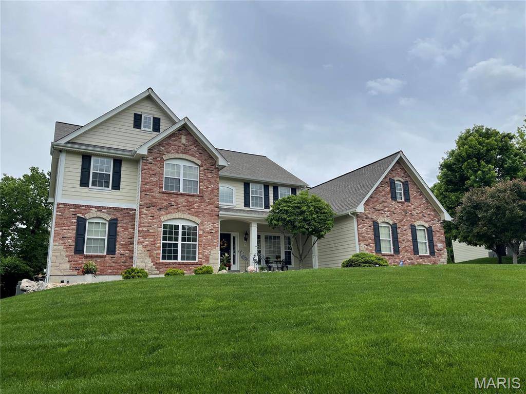 St Louis, MO 63127,12438 Grandview Lake DR