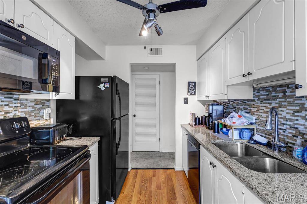 Chesterfield, MO 63017,1511 Hampton Hall DR #22