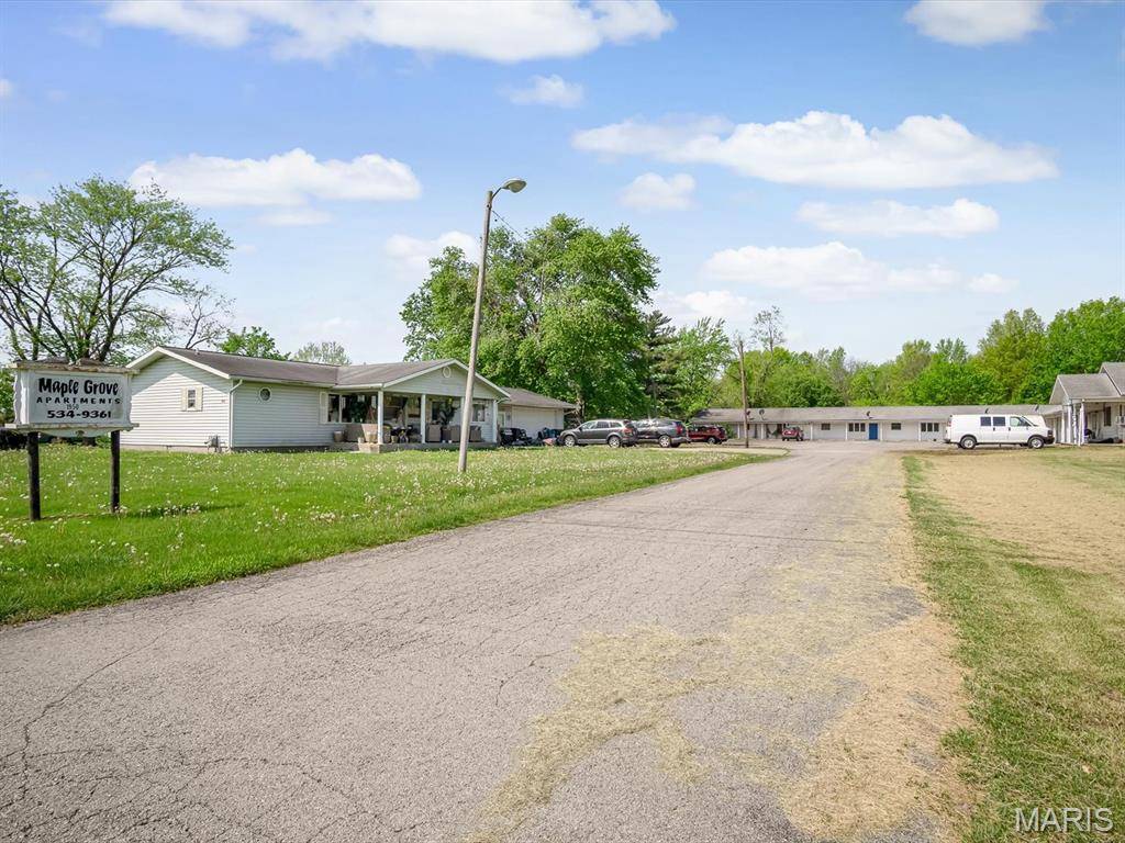 Carbondale, IL 62901,1950 N Illinois AVE
