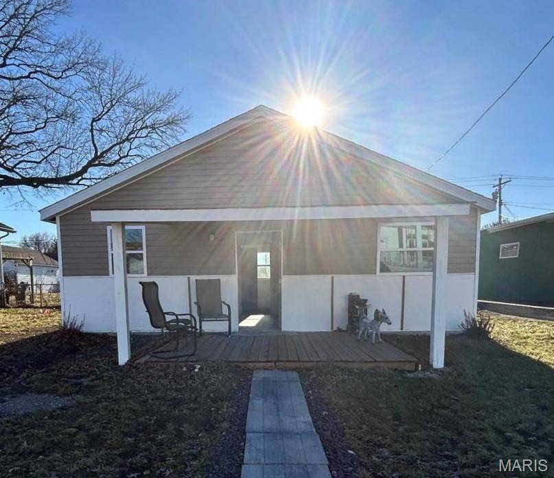 Dupo, IL 62239,329 S Main ST