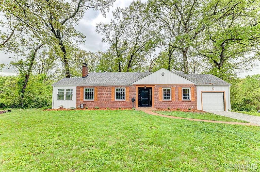 Belleville, IL 62223,14 Carson DR
