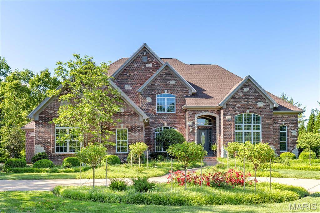 Chesterfield, MO 63017,13815 Clayton RD