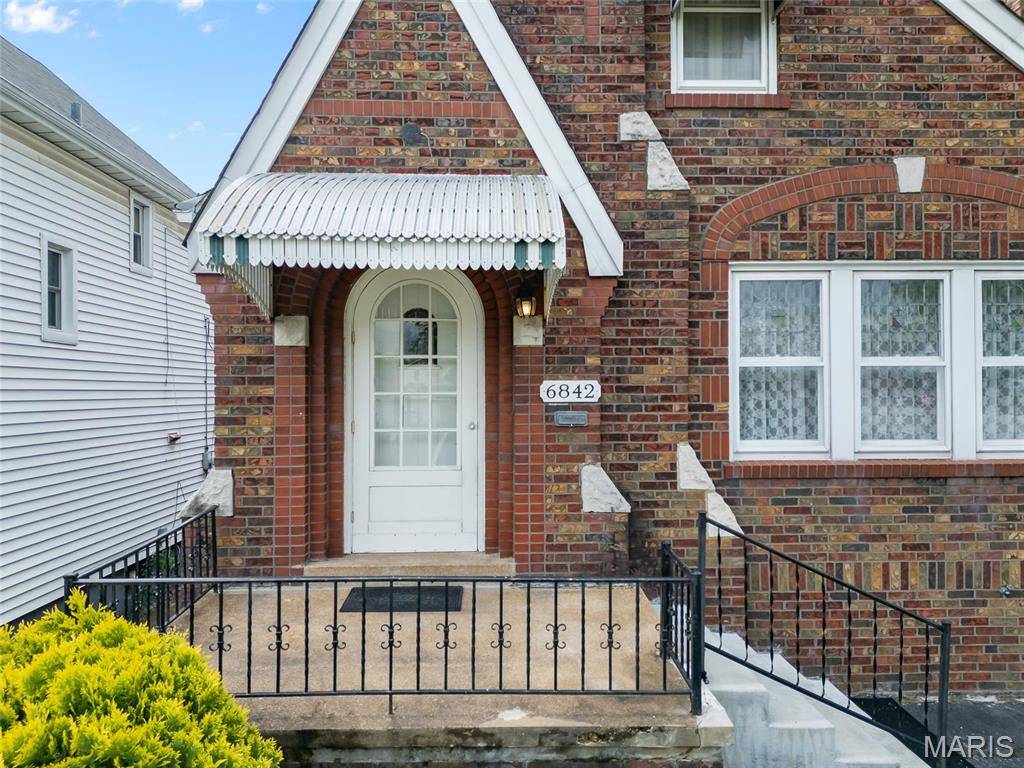 St Louis, MO 63139,6842 Arthur AVE