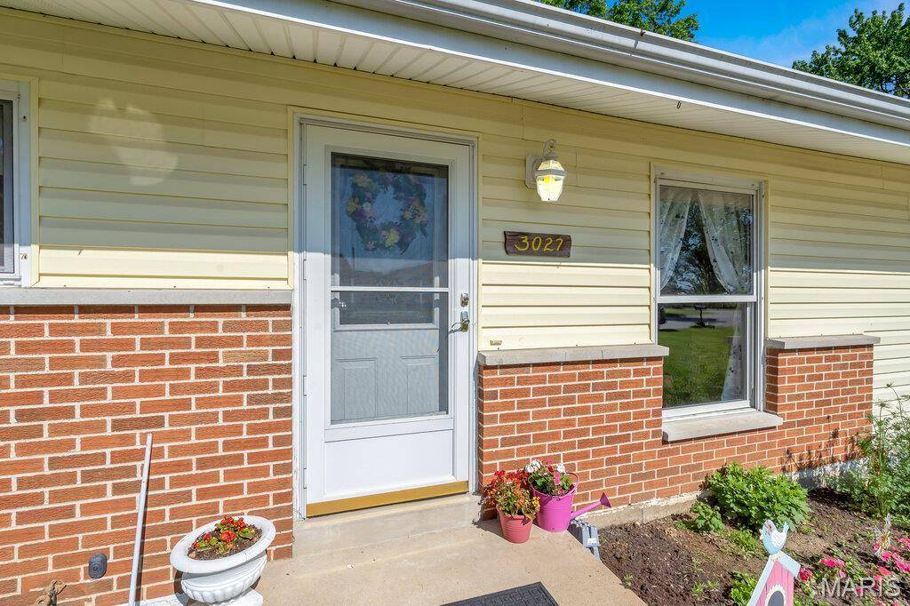 St Louis, MO 63125,3027 Copenhagen DR