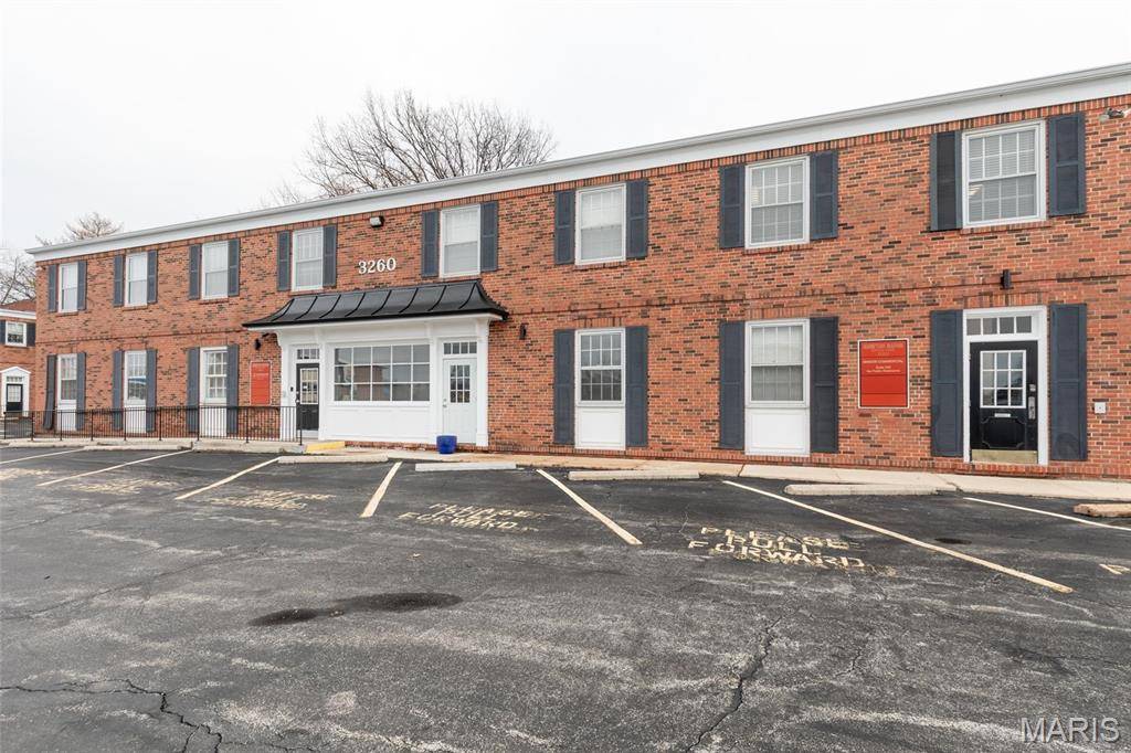 St Louis, MO 63139,3250-3270 Hampton AVE