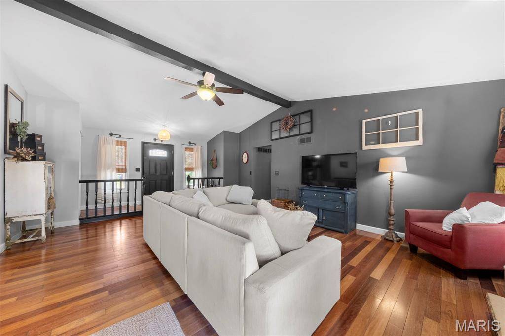 St Peters, MO 63376,22 Hillcrest Estates LN
