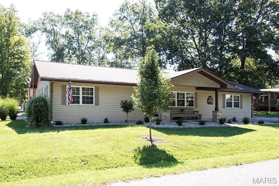 Carlyle, IL 62231,19770 Oak DR