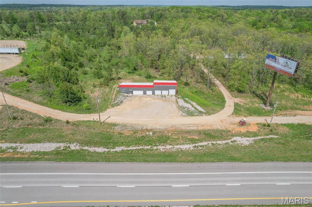 Ellsinore, MO 63901,17883 Highway 60 W