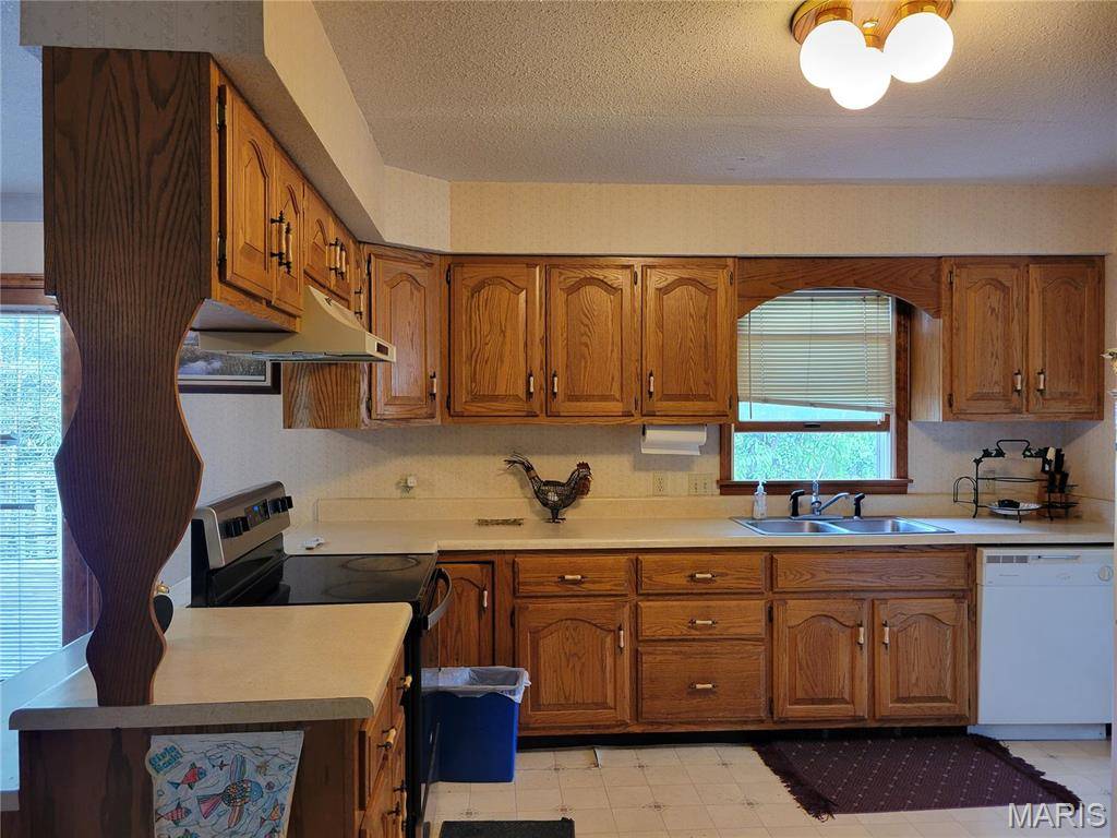 Cape Girardeau, MO 63701,2230 Earleen ST